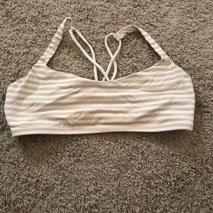 Lululemon sports bra